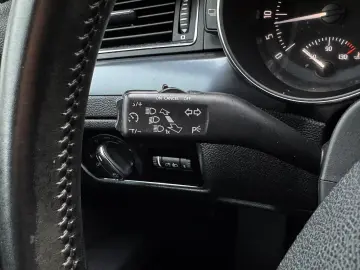 SKODA Superb 2.0 TDI DPF Elegance