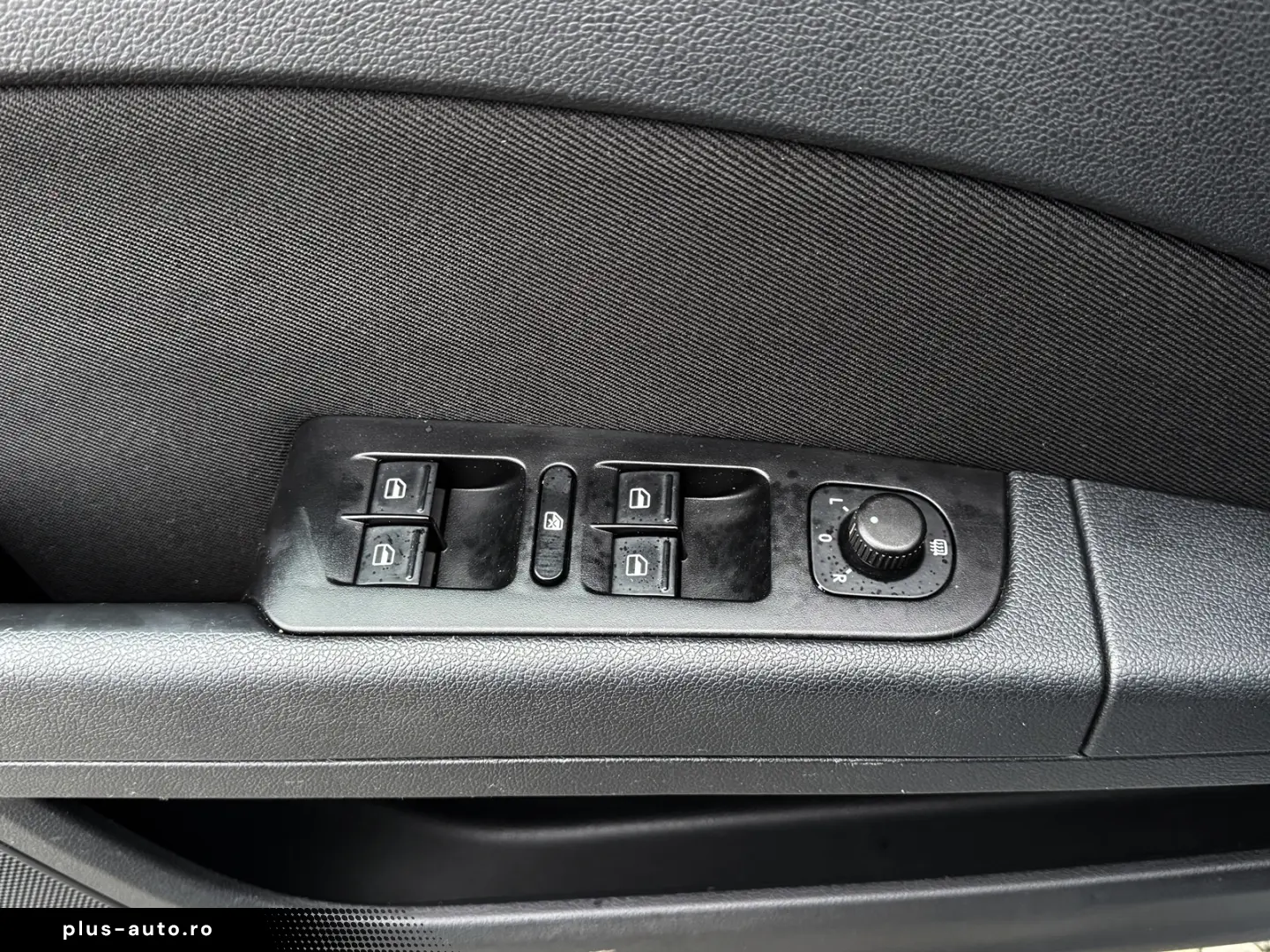 SKODA Superb 2.0 TDI DPF Elegance