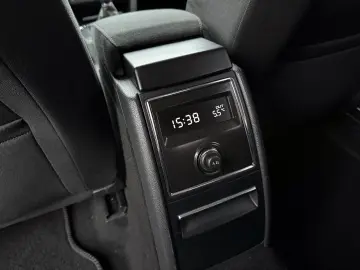 SKODA Superb 2.0 TDI DPF Elegance