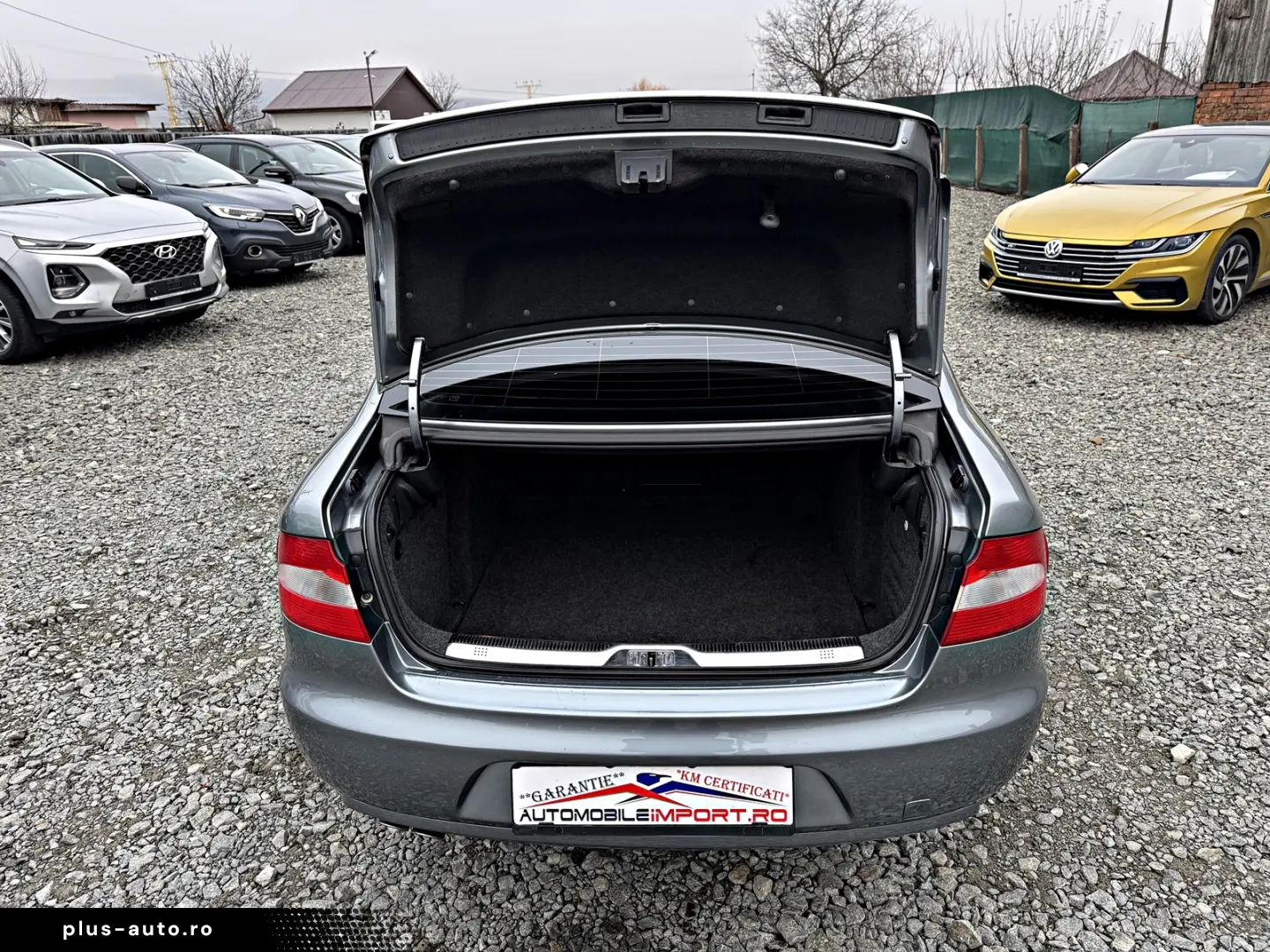 SKODA Superb 2.0 TDI DPF Elegance