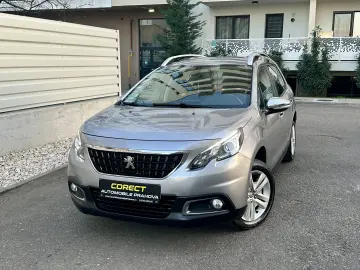 Peugeot 2008  navigatie  136.000 km  garantie  rate
