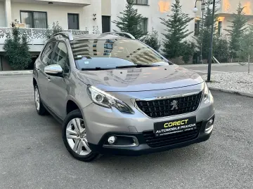 Peugeot 2008  navigatie  136.000 km  garantie  rate