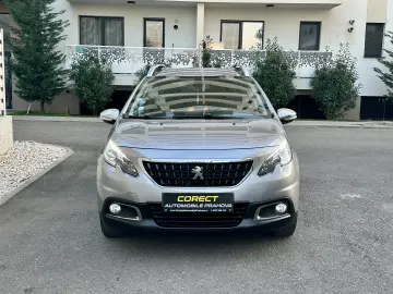 Peugeot 2008  navigatie  136.000 km  garantie  rate