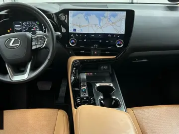 NX 450h Executive AWD Plug-In DigTacho 360Grad