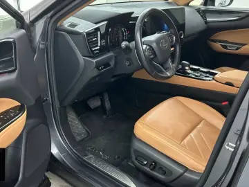 NX 450h Executive AWD Plug-In DigTacho 360Grad