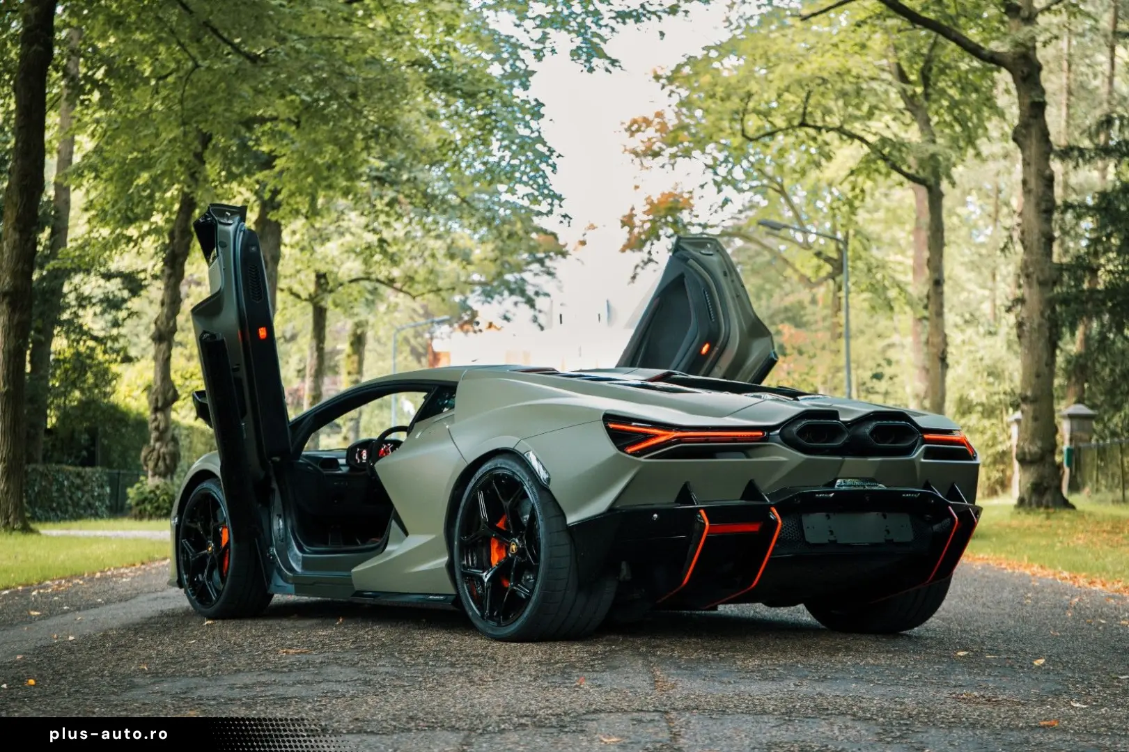 Revuelto 6.5 V12 HPEV