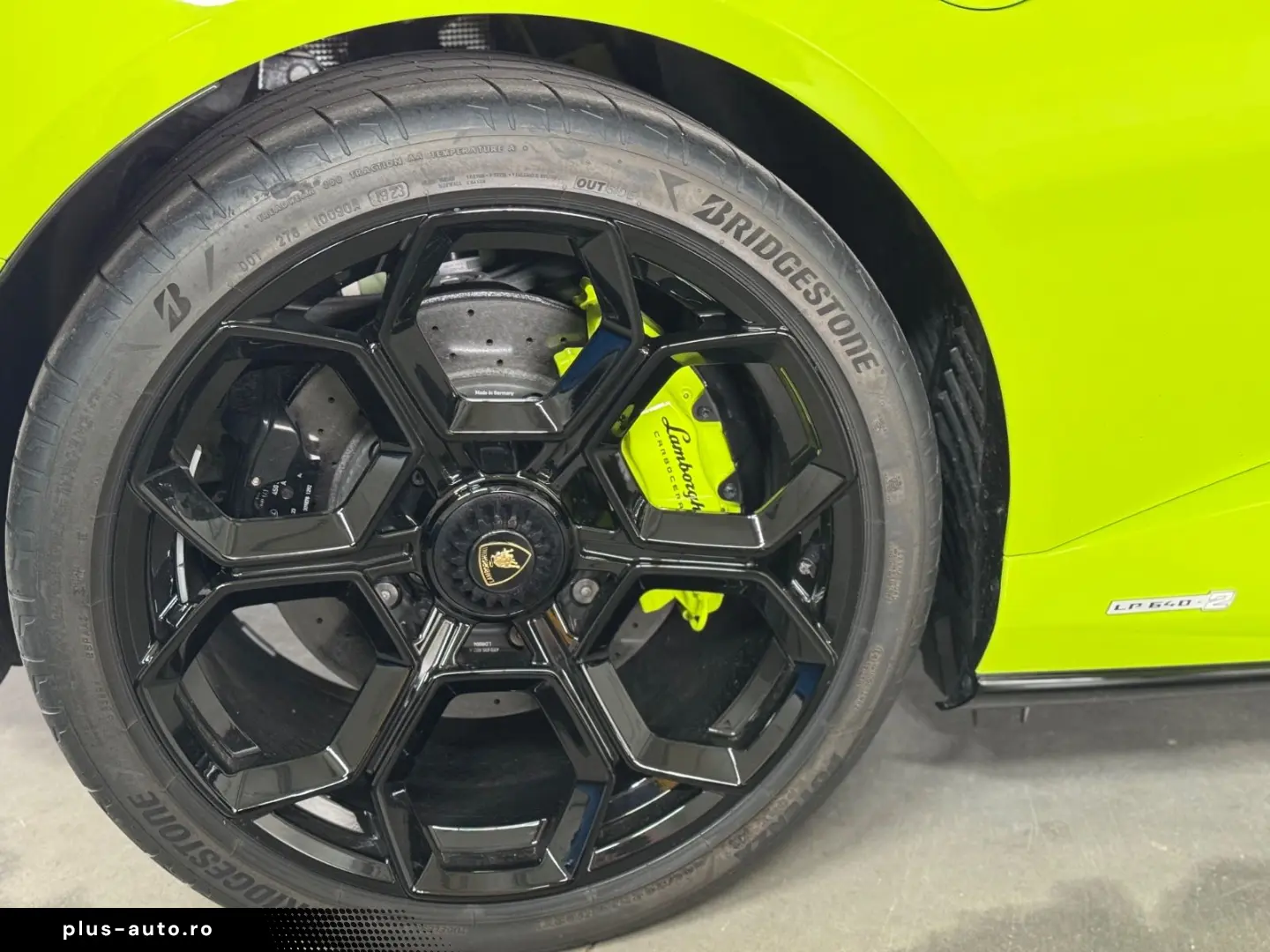 Huracán Tecnica CARBON LIFT RACING-SEATS SCANDAL