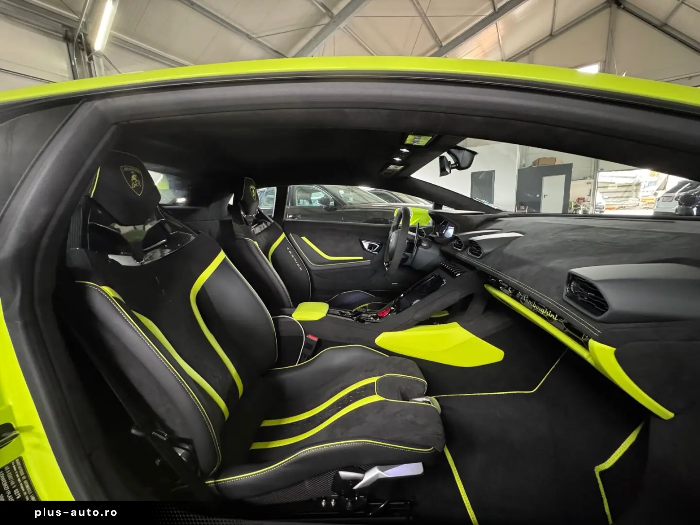 Huracán Tecnica CARBON LIFT RACING-SEATS SCANDAL