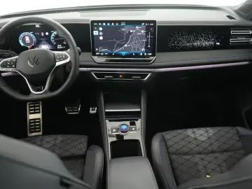 Volkswagen Tiguan 2.0 TDI 4Motion DSG R-Line ACC