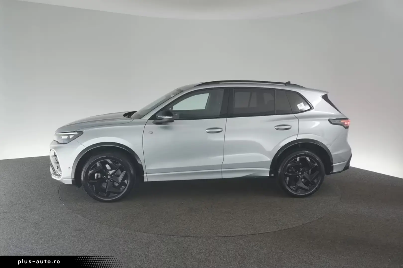 Volkswagen Tiguan 2.0 TDI 4Motion DSG R-Line ACC