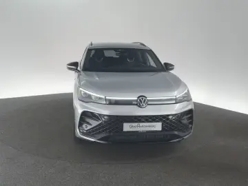 Volkswagen Tiguan 2.0 TDI 4Motion DSG R-Line ACC