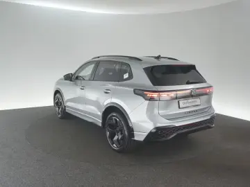 Volkswagen Tiguan 2.0 TDI 4Motion DSG R-Line ACC