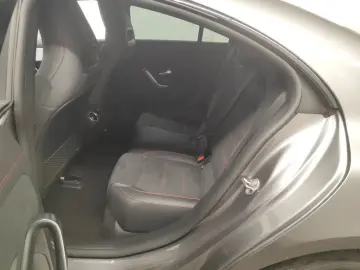 MERCEDES CLA 250e PLUG-IN HYBRID AMG LINE