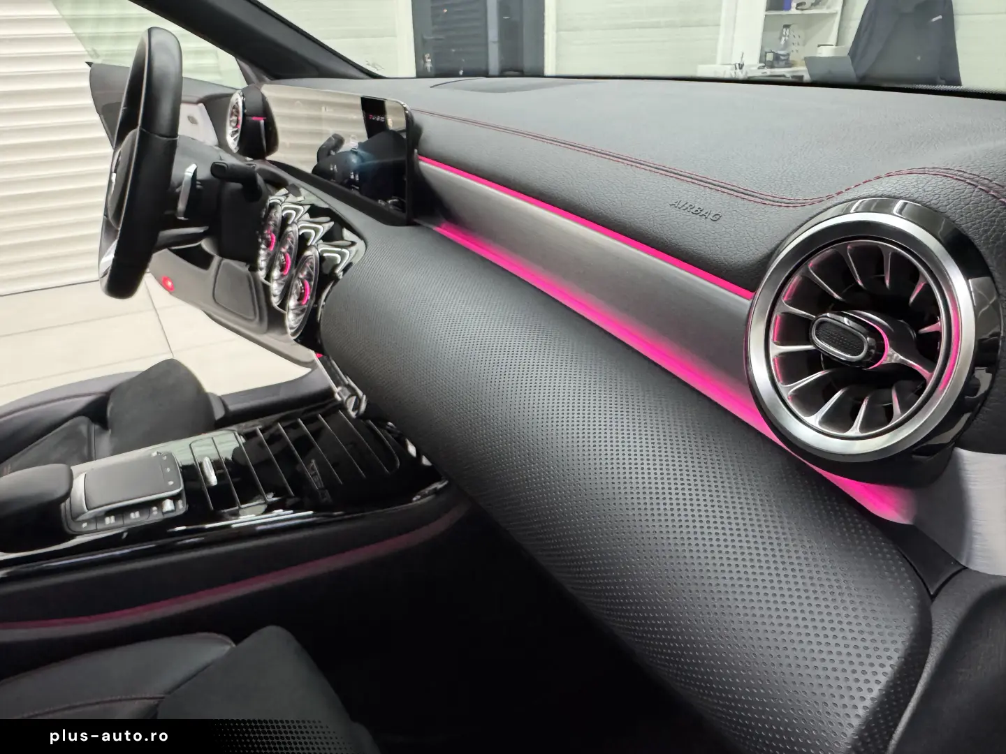 MERCEDES CLA 250e PLUG-IN HYBRID AMG LINE