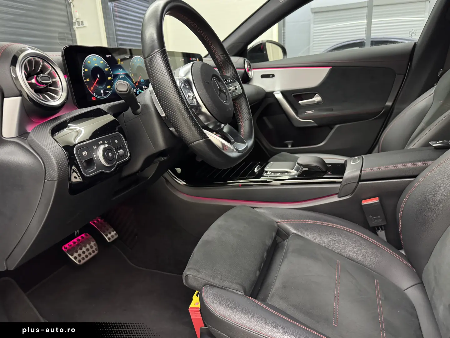 MERCEDES CLA 250e PLUG-IN HYBRID AMG LINE