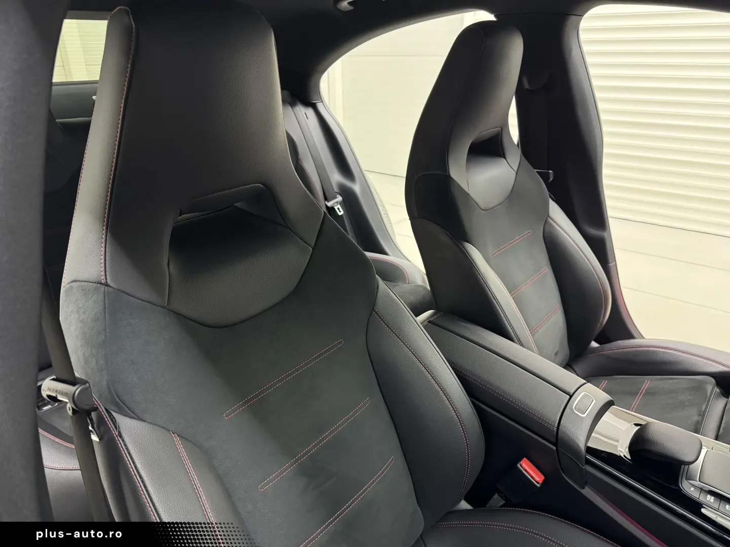 MERCEDES CLA 250e PLUG-IN HYBRID AMG LINE