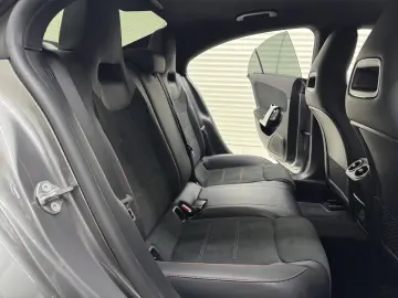 MERCEDES CLA 250e PLUG-IN HYBRID AMG LINE