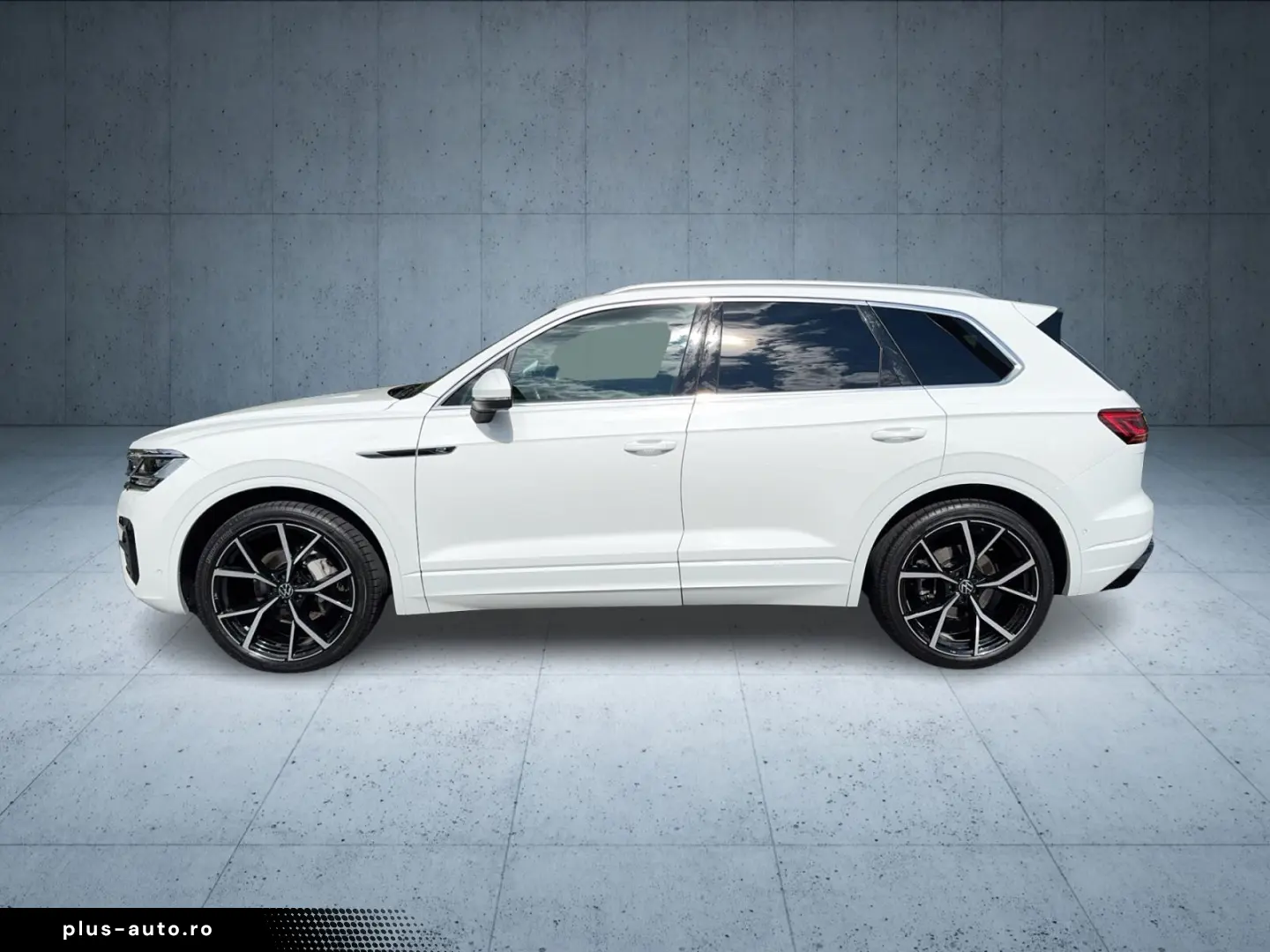 Touareg R-Line StHz AHK Pano HuD Dynaudio Luft A