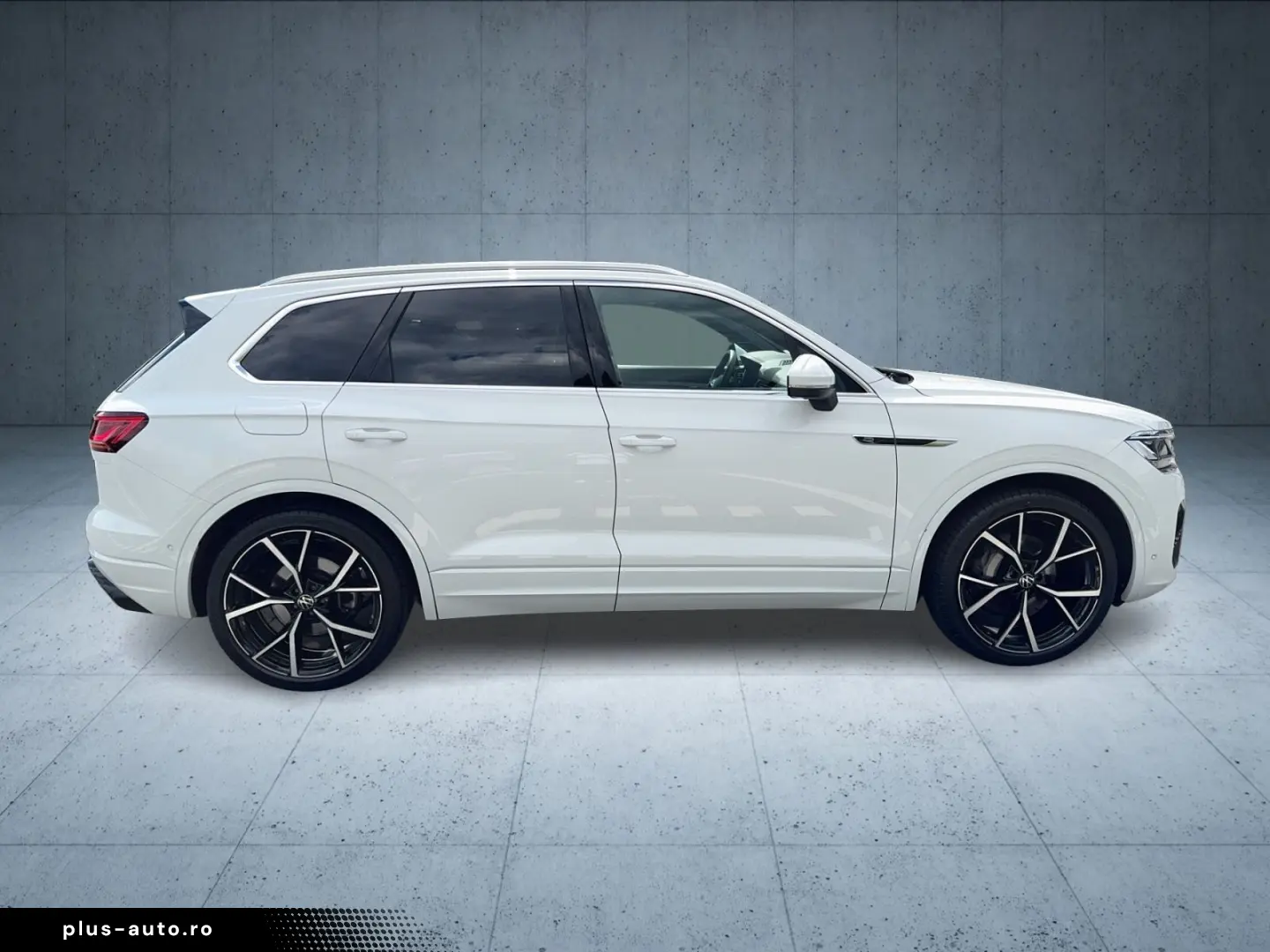 Touareg R-Line StHz AHK Pano HuD Dynaudio Luft A