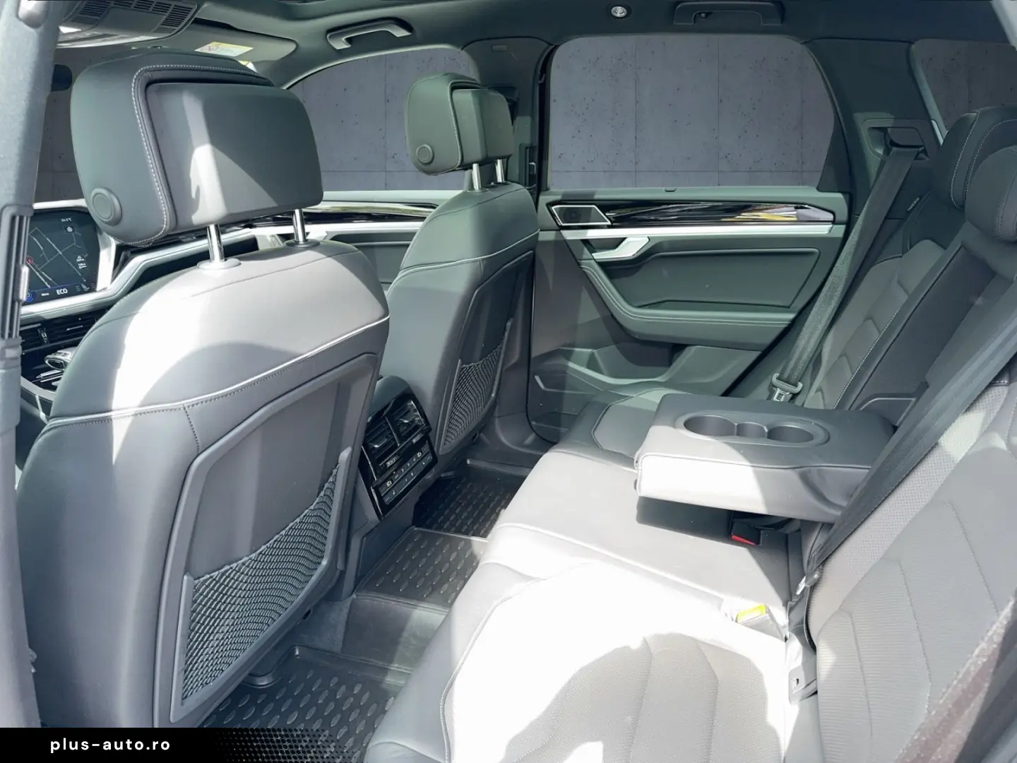 Touareg R-Line StHz AHK Pano HuD Dynaudio Luft A