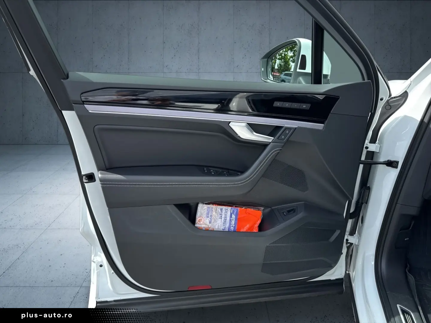 Touareg R-Line StHz AHK Pano HuD Dynaudio Luft A