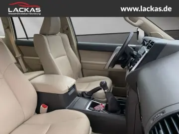 Land Cruiser 2.8 Leder Sitzkühl  AHK AllTerrain