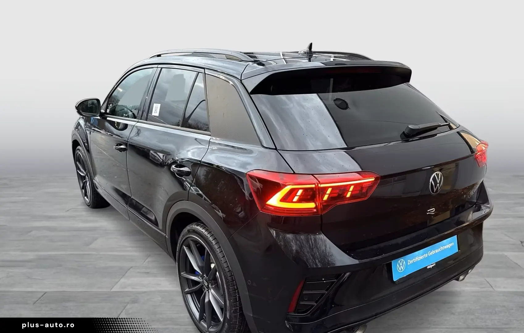 Volkswagen T-Roc 2.0 R 4X4 AKRAPOVIC LEDER PANO