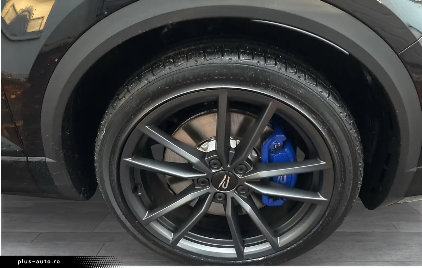 Volkswagen T-Roc 2.0 R 4X4 AKRAPOVIC LEDER PANO