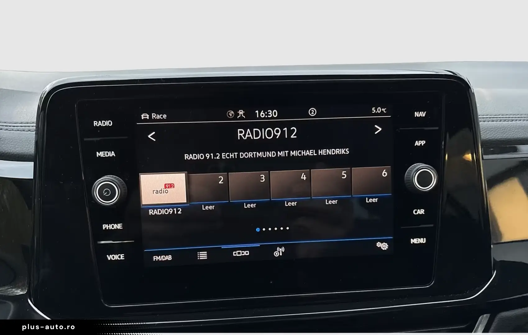 Volkswagen T-Roc 2.0 R 4X4 AKRAPOVIC LEDER PANO