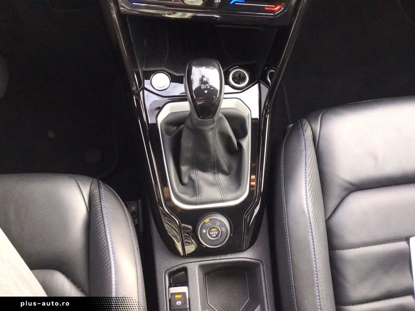 Volkswagen T-Roc 4M R NP68 AKROPOVIC LEDER PANo