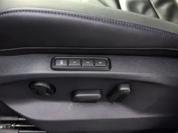 Volkswagen T-Roc 4M R NP68 AKROPOVIC LEDER PANo