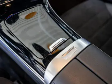 CLE 200 4M Coupé AMG Sport Advanced  Distr. LED