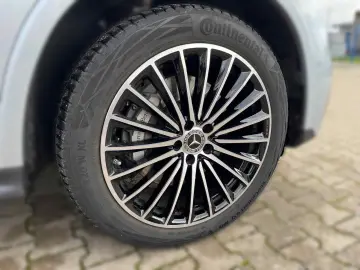 GLC 300 d 4M AMG-Pano AHK 360 H-Lenk AIR DIGITAL