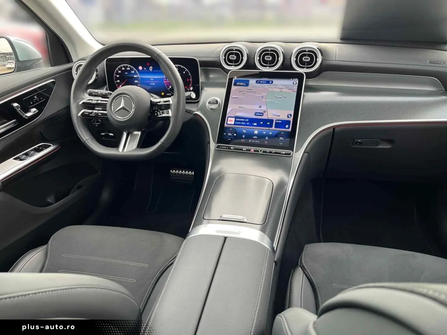 GLC 300 d 4M AMG-Pano AHK 360 H-Lenk AIR DIGITAL