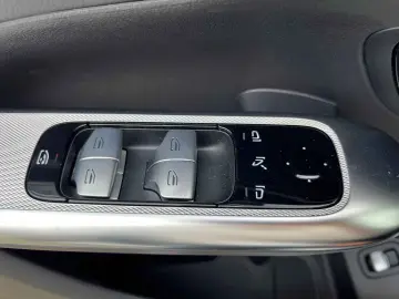 GLC 300 d 4M AMG-Pano AHK 360 H-Lenk AIR DIGITAL