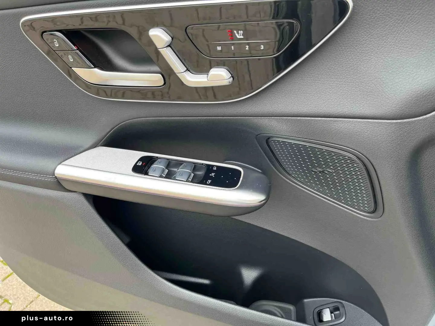 GLC 300 d 4M AMG-Pano AHK 360 H-Lenk AIR DIGITAL