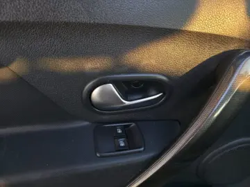 DACIA SANDERO 0.9 TCe 90CP Prestige