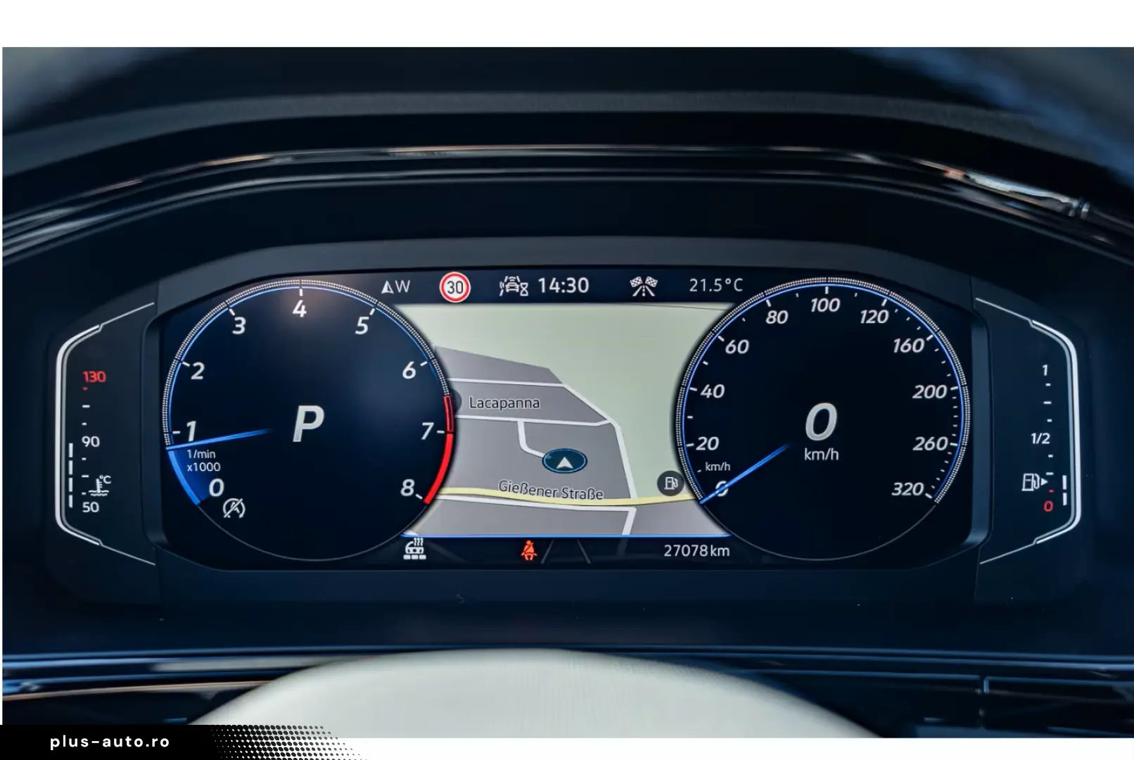 Volkswagen T-Roc R 2.0 TSI DSG 4Motion AKRAPOVIC PANO