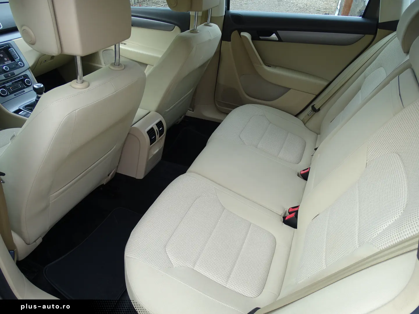 VW PASSAT B7 1.6 TDI 2011