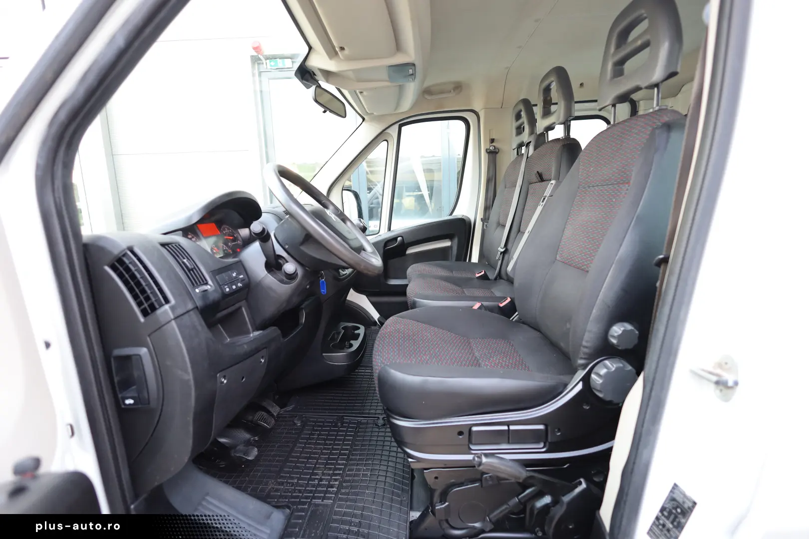 Citroen Jumper DOKA 7 locuri 2.2 BlueHDi 140C