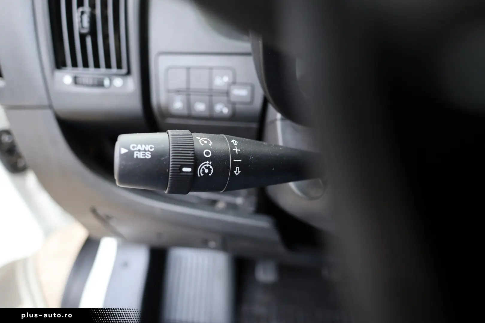 Citroen Jumper DOKA 7 locuri 2.2 BlueHDi 140C