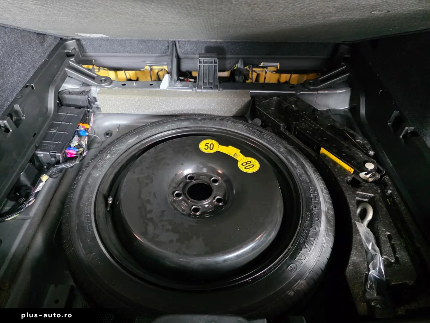 VOLVO XC 40 1.5 T3 163CP AT MOMENTUM PRO 2021