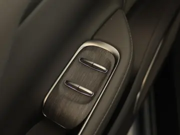 ET7 100 LED Pano HUD NOMI Mate  iACC 360 AHK 21