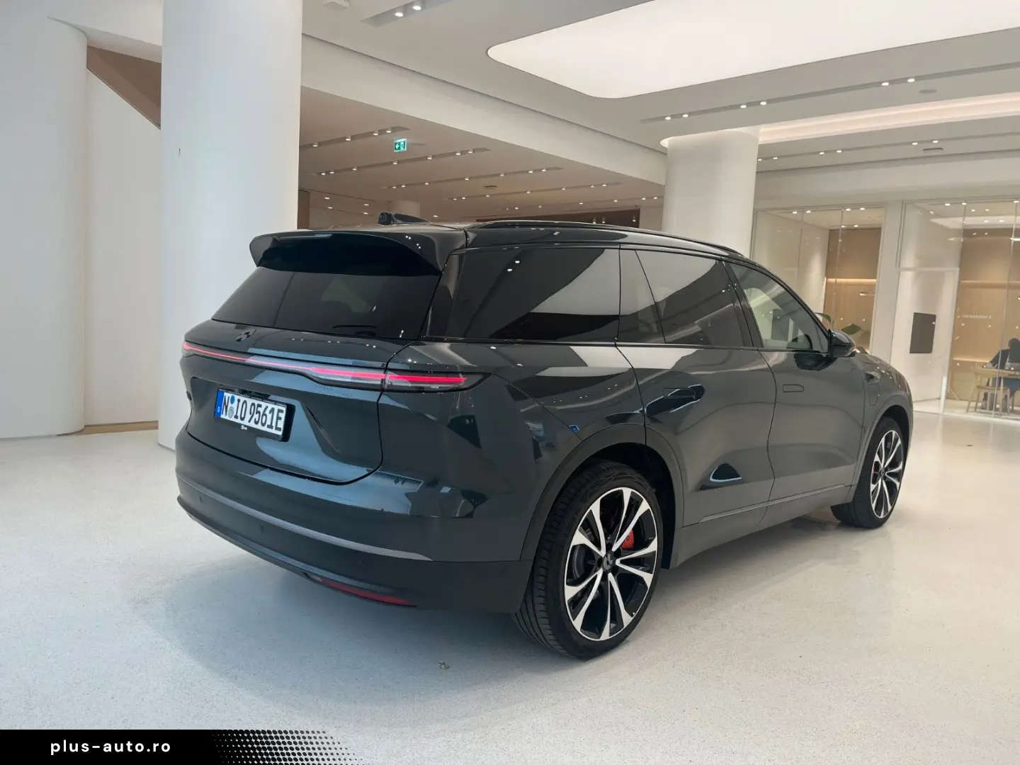 EL8 100kWh Executive