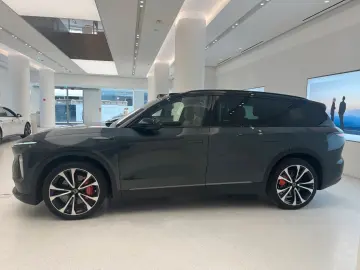 EL8 100kWh Executive