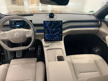 EL8 100kWh Executive