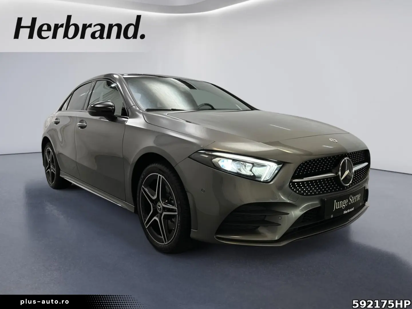 A 250 e Limousine AMG NIGHT Pano KEYLESS