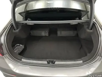 A 250 e Limousine AMG NIGHT Pano KEYLESS