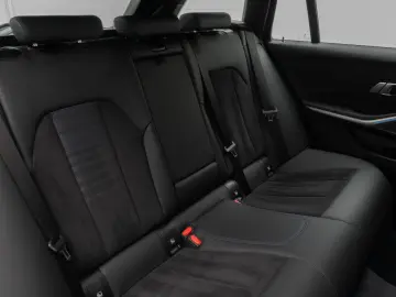 330e M Sport Kamera DAB H K Stop&Go LED 19Zoll