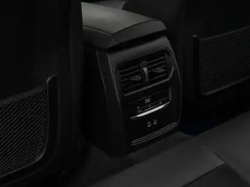 330e M Sport Kamera DAB H K Stop&Go LED 19Zoll